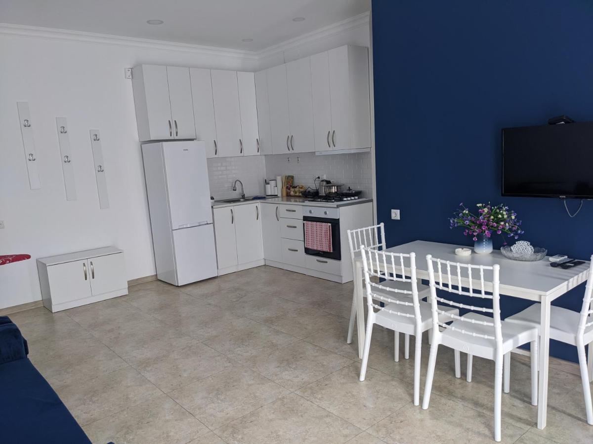 Blue Apartment Gonio Exterior foto